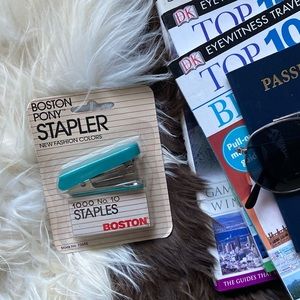 BOSTON Pony Vintage Retro Mini Teal 1980’s Stapler New in Package